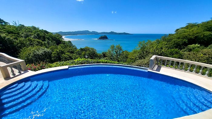 Infinity pool overlooking the bay
